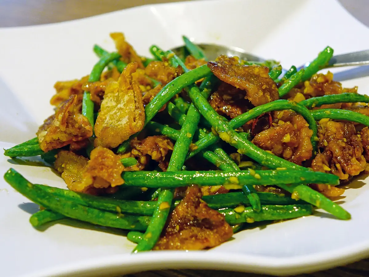 Stir-fried green beans with crispy pork and garlic at Hong Yun Chinese Restaurant in Bayville